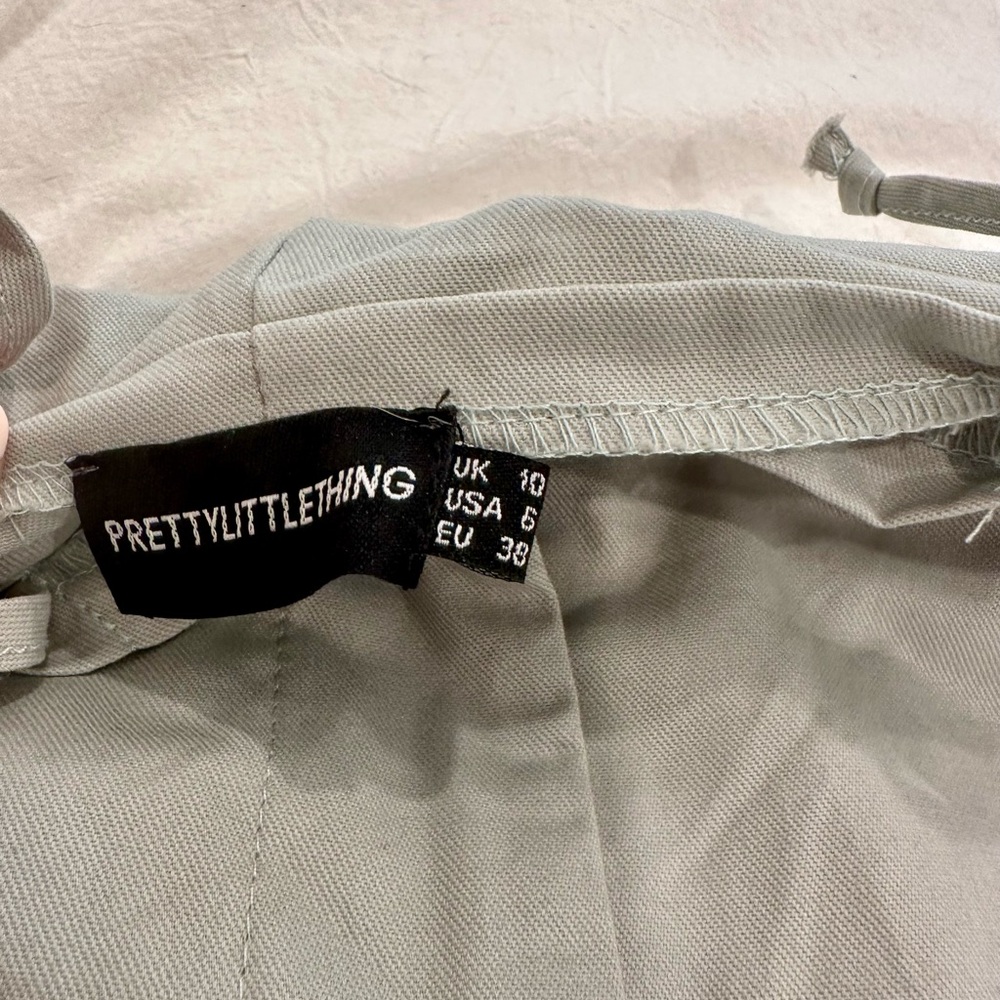 PrettyLittleThing Cargo Pants - Picture 2 of 5